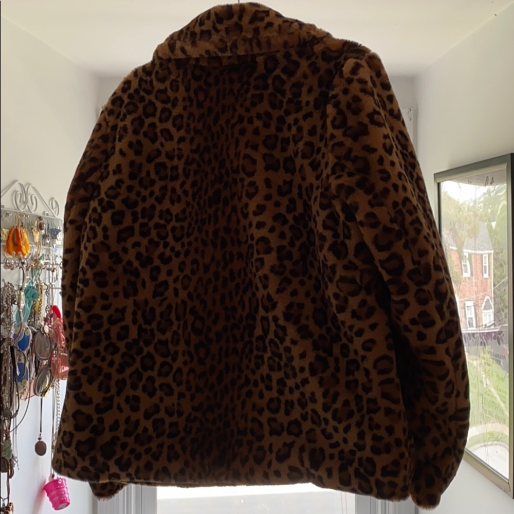 Cheetah Print Coat - Picture 2 of 2